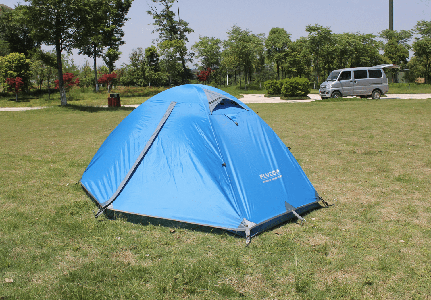 Adventure with confidence in our tent's robust construction - a durable companion for all your escapades.